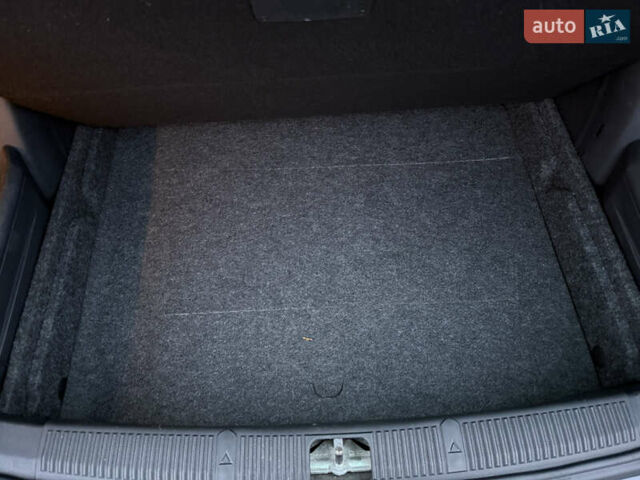 Серый Шкода Фабия, объемом двигателя 1.2 л и пробегом 161 тыс. км за 6600 $, фото 29 на Automoto.ua