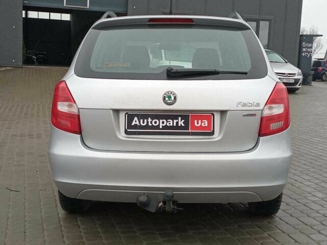 Серый Шкода Фабия, объемом двигателя 1.6 л и пробегом 304 тыс. км за 5490 $, фото 4 на Automoto.ua