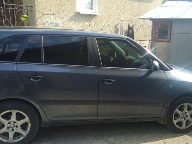 Сірий Шкода Фабія, об'ємом двигуна 0 л та пробігом 325 тис. км за 4450 $, фото 3 на Automoto.ua