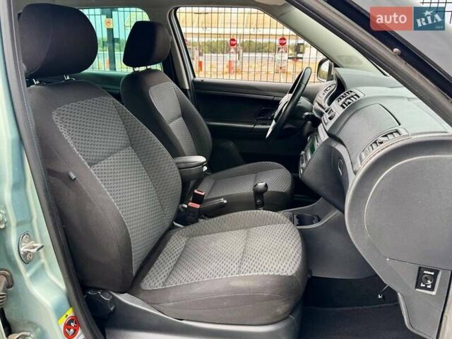 Сірий Шкода Фабія, об'ємом двигуна 1.2 л та пробігом 151 тис. км за 6700 $, фото 19 на Automoto.ua