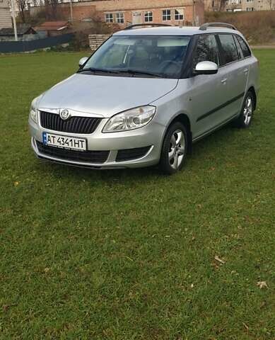 Серый Шкода Фабия, объемом двигателя 1.6 л и пробегом 205 тыс. км за 6650 $, фото 13 на Automoto.ua