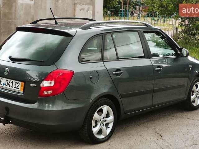 Сірий Шкода Фабія, об'ємом двигуна 1.4 л та пробігом 192 тис. км за 7800 $, фото 6 на Automoto.ua