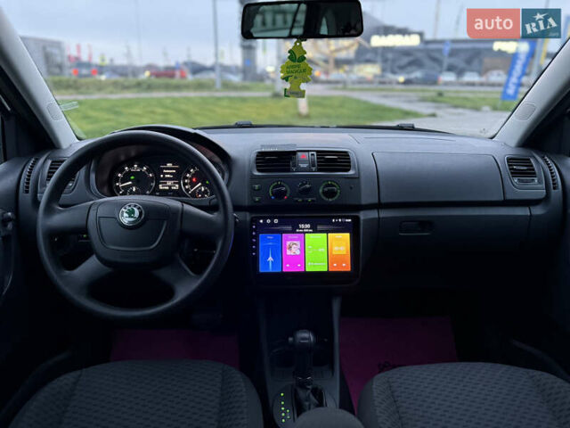 Серый Шкода Фабия, объемом двигателя 1.2 л и пробегом 161 тыс. км за 6600 $, фото 37 на Automoto.ua