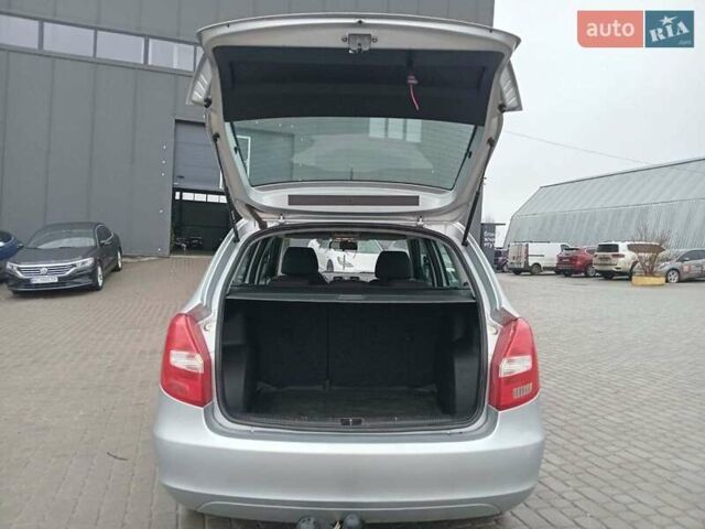 Серый Шкода Фабия, объемом двигателя 1.6 л и пробегом 304 тыс. км за 5490 $, фото 16 на Automoto.ua