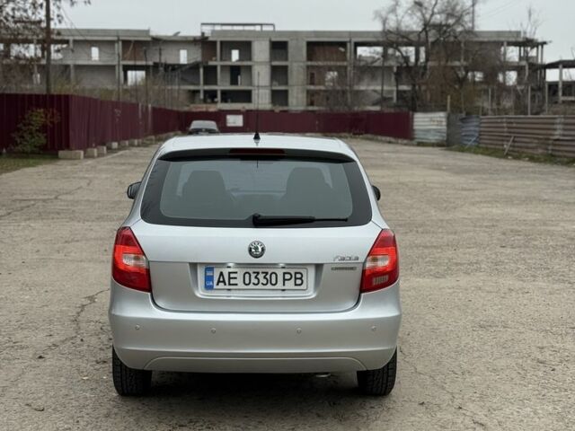 Сірий Шкода Фабія, об'ємом двигуна 1.2 л та пробігом 201 тис. км за 5500 $, фото 5 на Automoto.ua