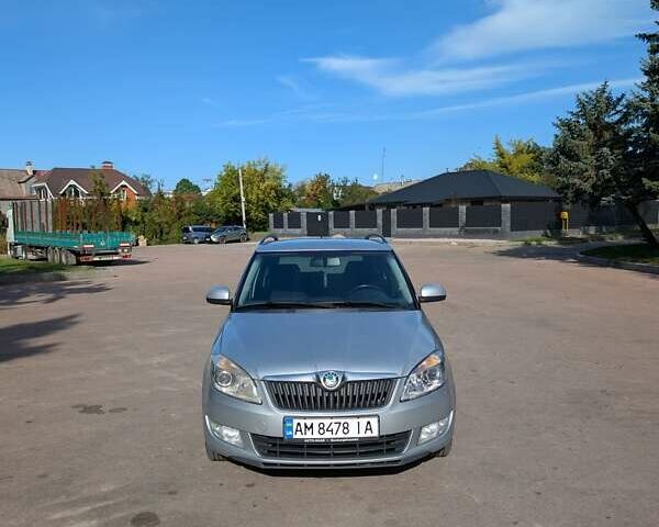 Сірий Шкода Фабія, об'ємом двигуна 1.6 л та пробігом 233 тис. км за 6000 $, фото 6 на Automoto.ua