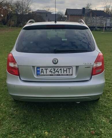 Серый Шкода Фабия, объемом двигателя 1.6 л и пробегом 205 тыс. км за 6650 $, фото 23 на Automoto.ua