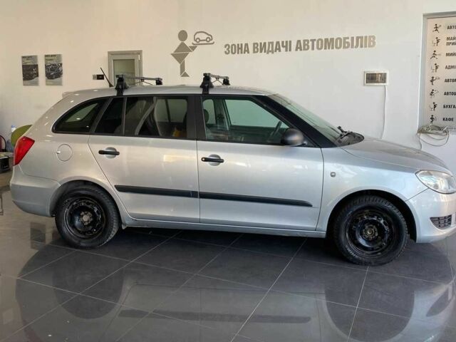 Серый Шкода Фабия, объемом двигателя 1.6 л и пробегом 296 тыс. км за 6000 $, фото 7 на Automoto.ua