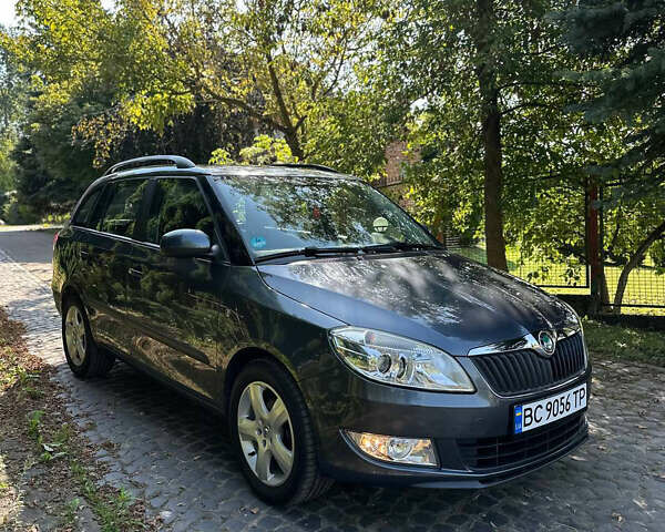 Шкода Фабия 2011 в Львове на Automoto.ua Серый Шкода Фабия, объемом двигателя 1.2 л и пробегом 184 тыс. км за 5599 $, фото 6 на Automoto.ua