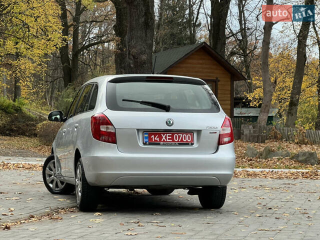 Шкода Фабия 2011 в Трускавце на Automoto.ua Серый Шкода Фабия, объемом двигателя 1.6 л и пробегом 242 тыс. км за 5950 $, фото 44 на Automoto.ua