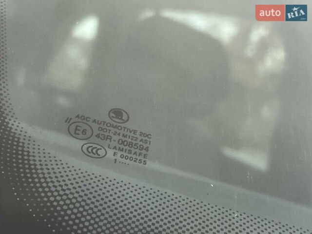 Шкода Фабия 2011 в Трускавце на Automoto.ua Серый Шкода Фабия, объемом двигателя 1.6 л и пробегом 242 тыс. км за 5950 $, фото 13 на Automoto.ua