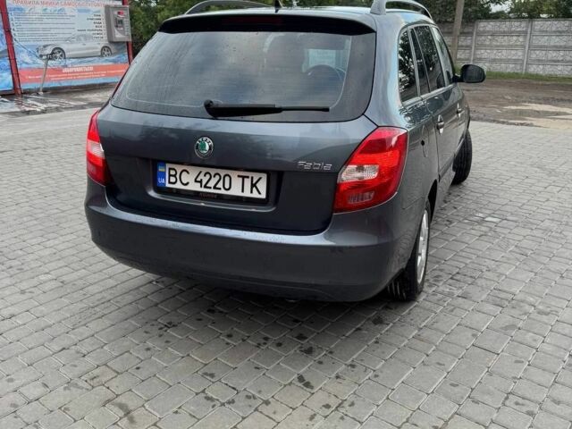 Серый Шкода Фабия, объемом двигателя 1.6 л и пробегом 240 тыс. км за 6300 $, фото 4 на Automoto.ua