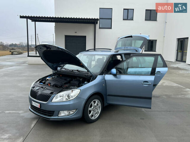 Серый Шкода Фабия, объемом двигателя 1.6 л и пробегом 204 тыс. км за 7950 $, фото 121 на Automoto.ua