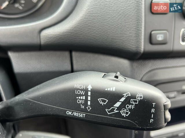 Серый Шкода Фабия, объемом двигателя 1.6 л и пробегом 204 тыс. км за 7950 $, фото 67 на Automoto.ua