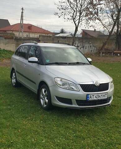 Серый Шкода Фабия, объемом двигателя 1.6 л и пробегом 205 тыс. км за 6650 $, фото 10 на Automoto.ua