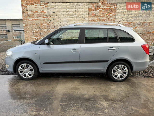 Серый Шкода Фабия, объемом двигателя 1.2 л и пробегом 164 тыс. км за 7000 $, фото 2 на Automoto.ua