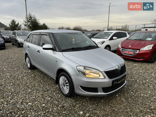 Сірий Шкода Фабія, об'ємом двигуна 1.6 л та пробігом 233 тис. км за 5500 $, фото 2 на Automoto.ua