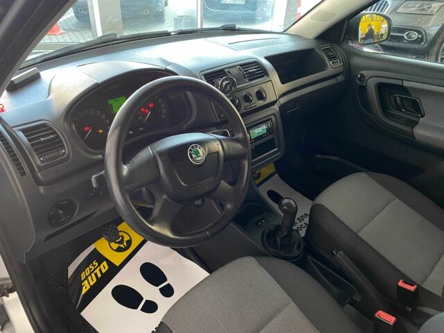 Серый Шкода Фабия, объемом двигателя 1.6 л и пробегом 296 тыс. км за 6000 $, фото 22 на Automoto.ua