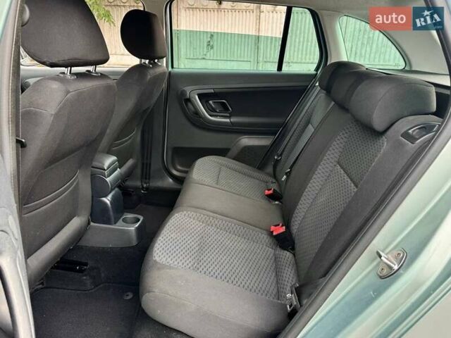Сірий Шкода Фабія, об'ємом двигуна 1.2 л та пробігом 151 тис. км за 6700 $, фото 18 на Automoto.ua
