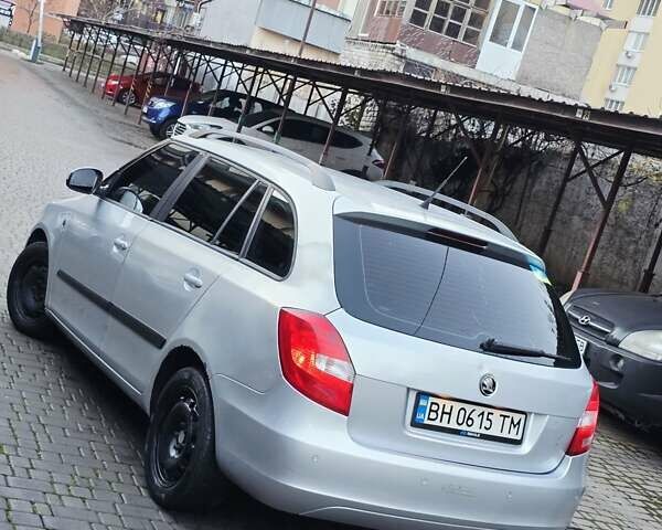 Сірий Шкода Фабія, об'ємом двигуна 1.6 л та пробігом 265 тис. км за 4650 $, фото 18 на Automoto.ua