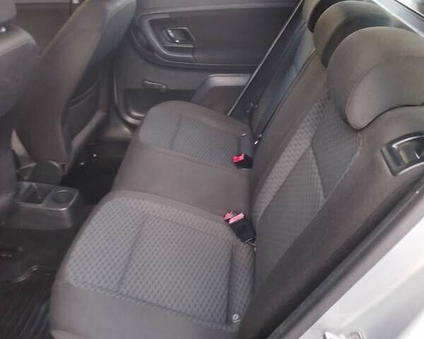 Сірий Шкода Фабія, об'ємом двигуна 1.6 л та пробігом 304 тис. км за 5200 $, фото 6 на Automoto.ua