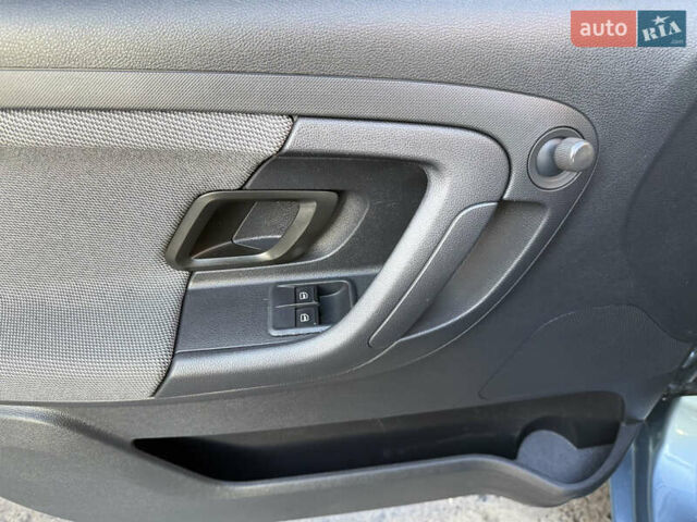 Сірий Шкода Фабія, об'ємом двигуна 1.2 л та пробігом 199 тис. км за 5000 $, фото 14 на Automoto.ua