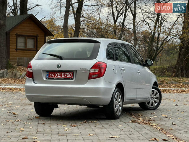 Шкода Фабия 2011 в Трускавце на Automoto.ua Серый Шкода Фабия, объемом двигателя 1.6 л и пробегом 242 тыс. км за 5950 $, фото 34 на Automoto.ua