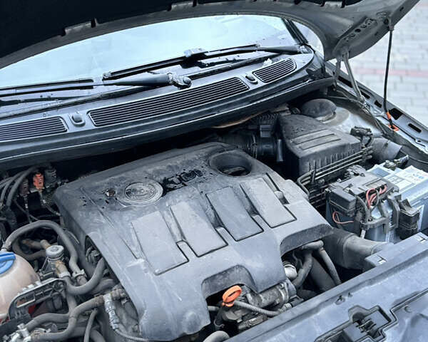 Серый Шкода Фабия, объемом двигателя 1.6 л и пробегом 259 тыс. км за 6200 $, фото 35 на Automoto.ua