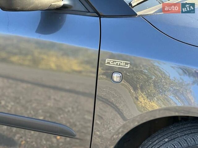 Серый Шкода Фабия, объемом двигателя 1.2 л и пробегом 203 тыс. км за 7500 $, фото 8 на Automoto.ua