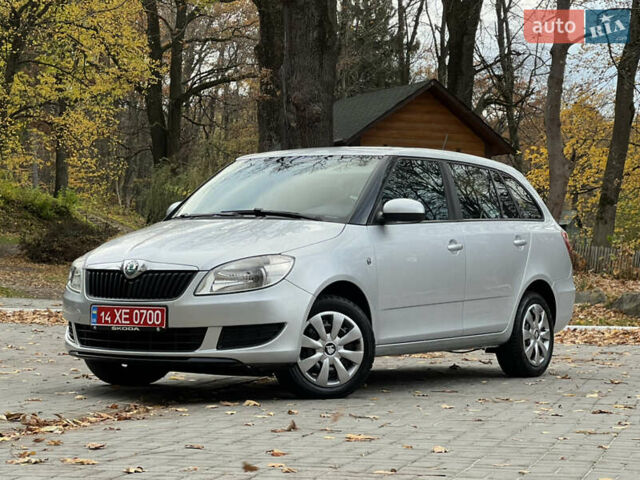 Шкода Фабия 2011 в Трускавце на Automoto.ua Серый Шкода Фабия, объемом двигателя 1.6 л и пробегом 242 тыс. км за 5950 $, фото 19 на Automoto.ua