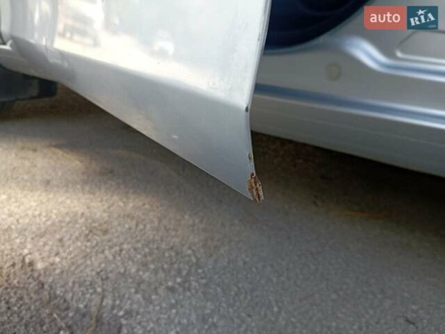 Серый Шкода Фабия, объемом двигателя 1.39 л и пробегом 160 тыс. км за 4700 $, фото 25 на Automoto.ua