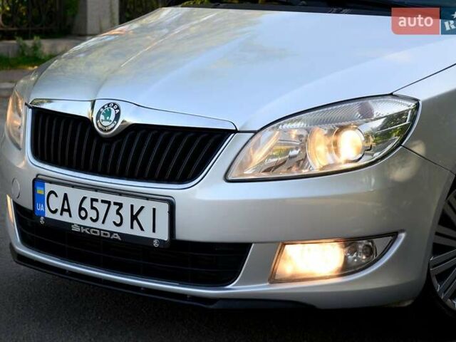 Сірий Шкода Фабія, об'ємом двигуна 1.6 л та пробігом 211 тис. км за 5799 $, фото 9 на Automoto.ua