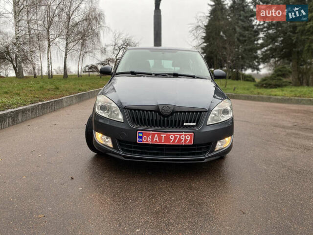 Серый Шкода Фабия, объемом двигателя 1.2 л и пробегом 185 тыс. км за 6000 $, фото 5 на Automoto.ua