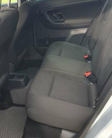 Серый Шкода Фабия, объемом двигателя 1.6 л и пробегом 205 тыс. км за 6650 $, фото 6 на Automoto.ua