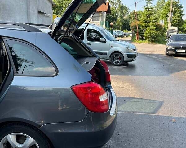 Сірий Шкода Фабія, об'ємом двигуна 1.2 л та пробігом 258 тис. км за 6999 $, фото 2 на Automoto.ua