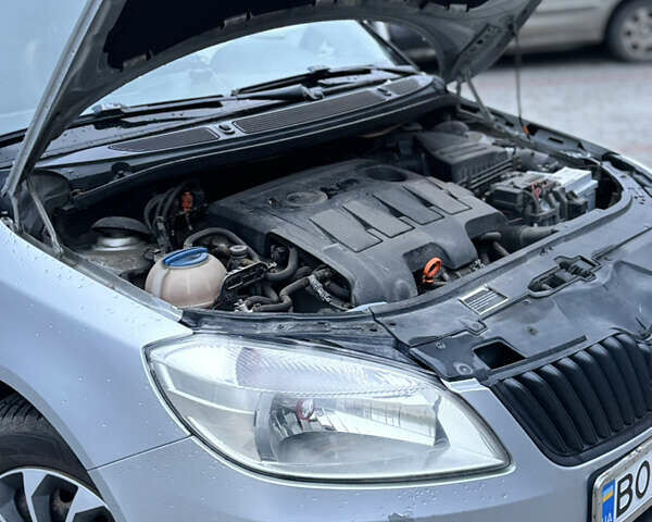 Серый Шкода Фабия, объемом двигателя 1.6 л и пробегом 259 тыс. км за 6200 $, фото 34 на Automoto.ua