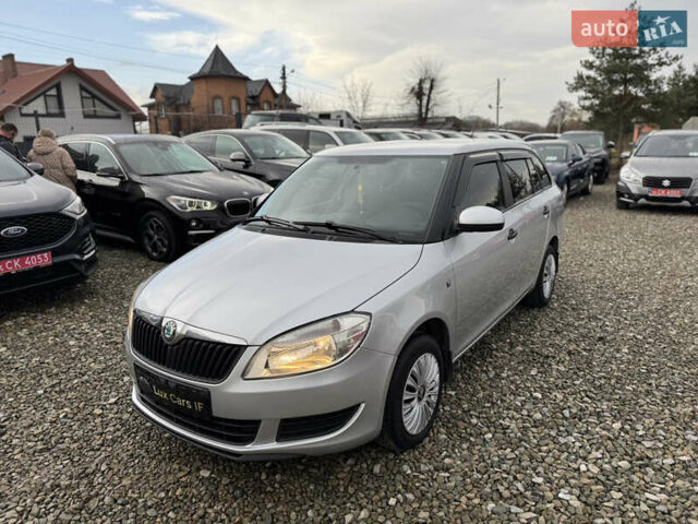 Сірий Шкода Фабія, об'ємом двигуна 1.6 л та пробігом 233 тис. км за 5500 $, фото 5 на Automoto.ua