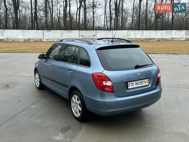Серый Шкода Фабия, объемом двигателя 1.6 л и пробегом 204 тыс. км за 7550 $, фото 11 на Automoto.ua
