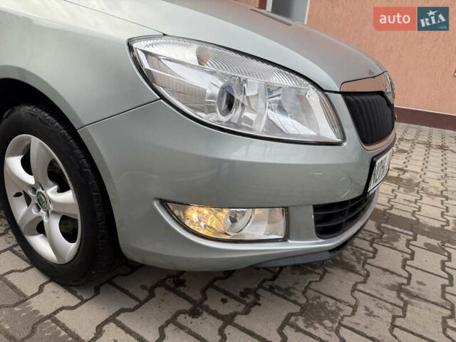 Сірий Шкода Фабія, об'ємом двигуна 1.2 л та пробігом 140 тис. км за 7100 $, фото 12 на Automoto.ua
