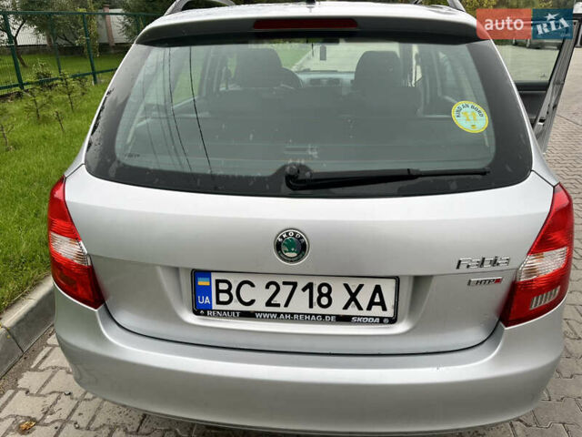 Сірий Шкода Фабія, об'ємом двигуна 1.2 л та пробігом 160 тис. км за 5850 $, фото 20 на Automoto.ua