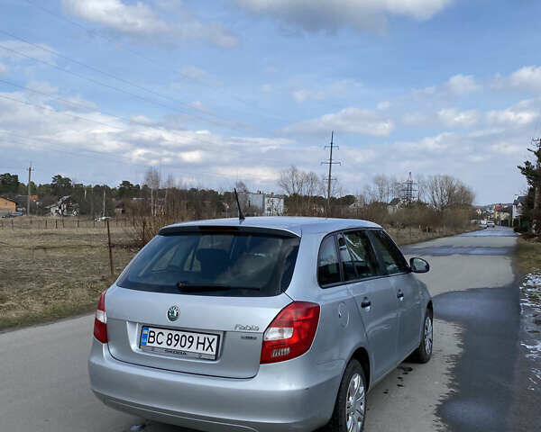 Серый Шкода Фабия, объемом двигателя 1.6 л и пробегом 258 тыс. км за 6490 $, фото 9 на Automoto.ua
