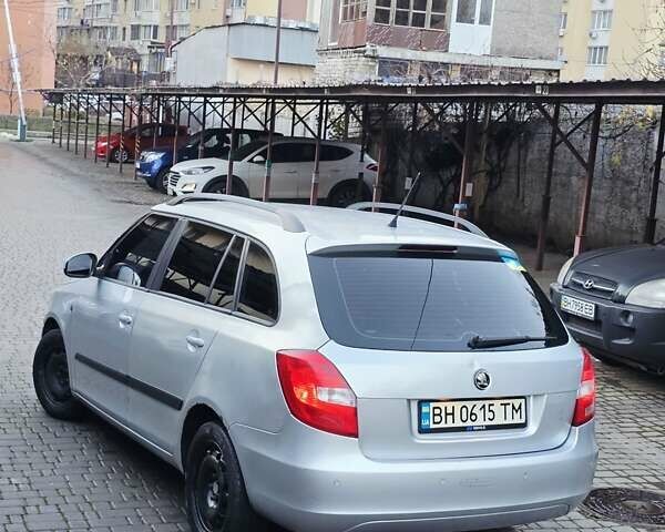 Сірий Шкода Фабія, об'ємом двигуна 1.6 л та пробігом 265 тис. км за 4650 $, фото 20 на Automoto.ua