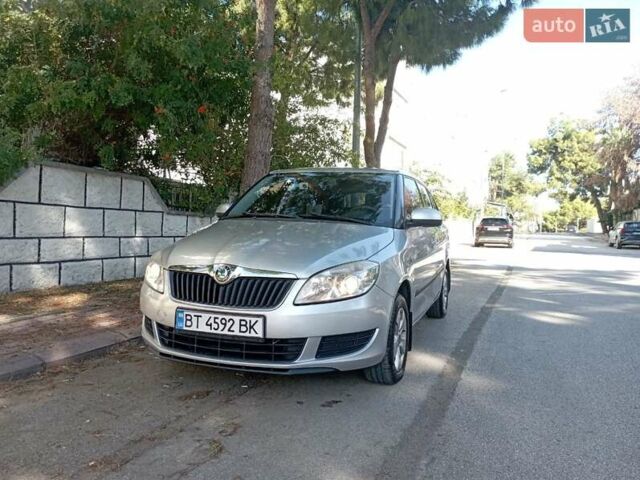 Серый Шкода Фабия, объемом двигателя 1.39 л и пробегом 160 тыс. км за 4700 $, фото 30 на Automoto.ua