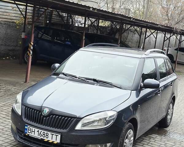 Серый Шкода Фабия, объемом двигателя 1.6 л и пробегом 340 тыс. км за 4800 $, фото 8 на Automoto.ua