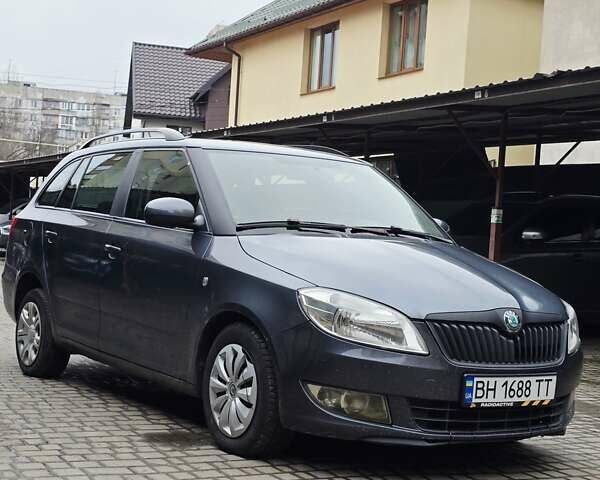 Серый Шкода Фабия, объемом двигателя 1.6 л и пробегом 340 тыс. км за 4800 $, фото 9 на Automoto.ua