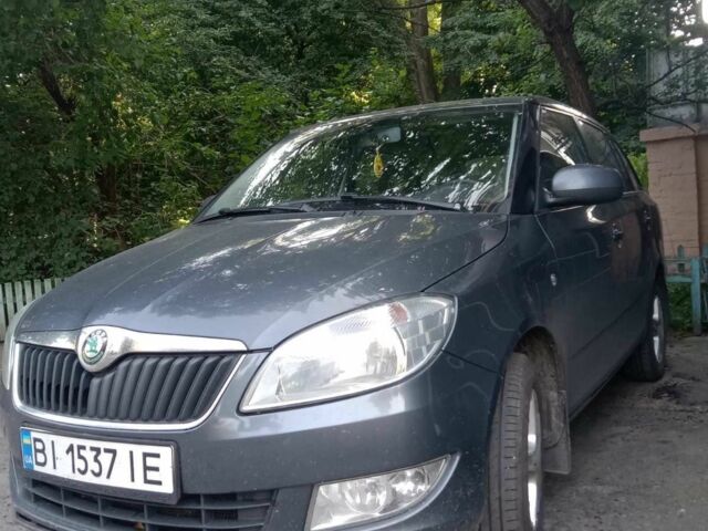 Шкода Фабия 2012 в Полтаве на Automoto.ua Серый Шкода Фабия, объемом двигателя 1.4 л и пробегом 167 тыс. км за 6100 $, фото 3 на Automoto.ua