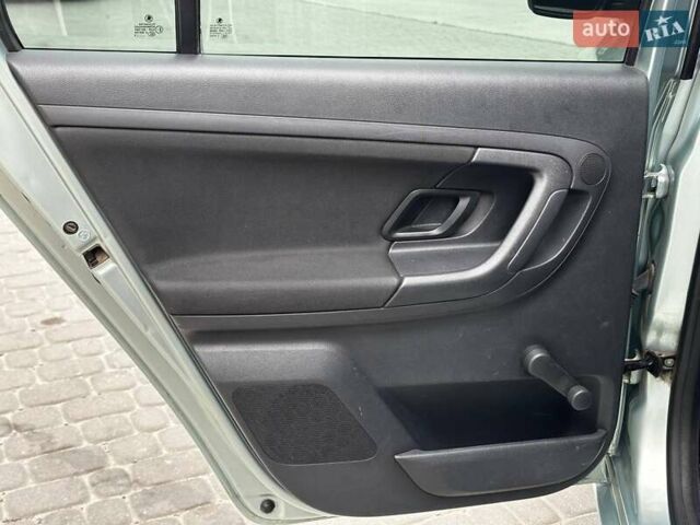 Шкода Фабия 2012 в Львове на Automoto.ua Серый Шкода Фабия, объемом двигателя 1.6 л и пробегом 267 тыс. км за 7190 $, фото 22 на Automoto.ua