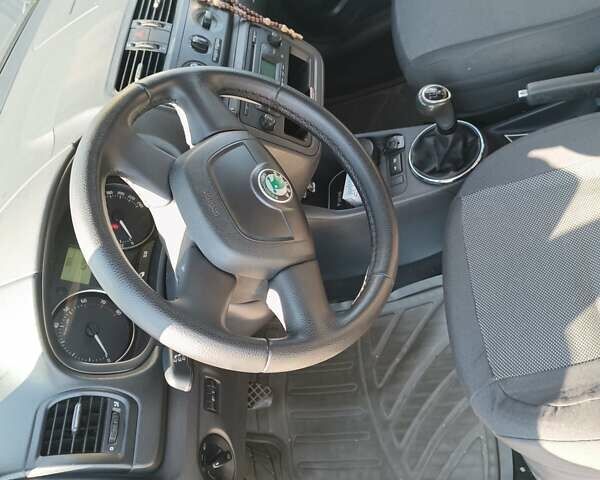Шкода Фабия 2012 в Полтаве на Automoto.ua Серый Шкода Фабия, объемом двигателя 1.4 л и пробегом 167 тыс. км за 6100 $, фото 7 на Automoto.ua