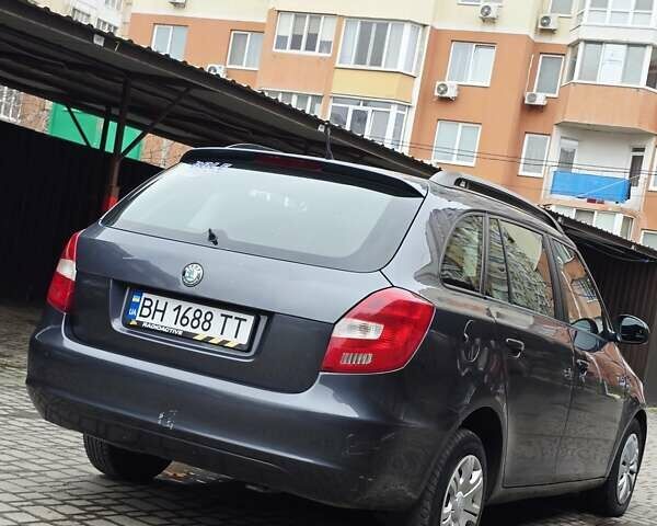 Серый Шкода Фабия, объемом двигателя 1.6 л и пробегом 340 тыс. км за 4800 $, фото 7 на Automoto.ua