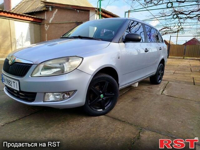 Сірий Шкода Фабія, об'ємом двигуна 1.2 л та пробігом 160 тис. км за 4800 $, фото 12 на Automoto.ua